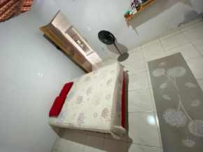 Casa na floresta cósmica